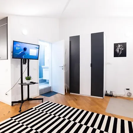 Appartement Mansarda Cotroceni Boekarest